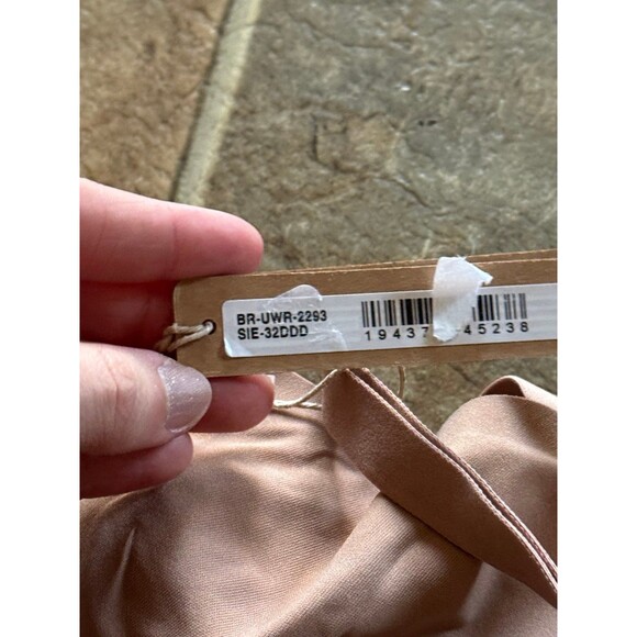 Skims Fits Everybody Unlined Demi Bra Sienna Size 32DDD - Picture 10 of 10